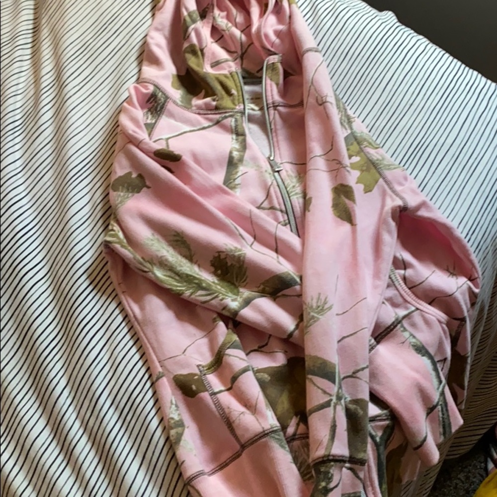 camo hoodie